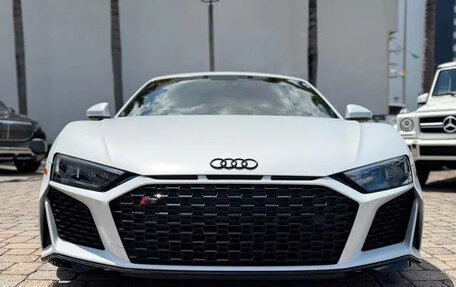 Audi R8, 2022 год, 24 250 782 рублей, 12 фотография