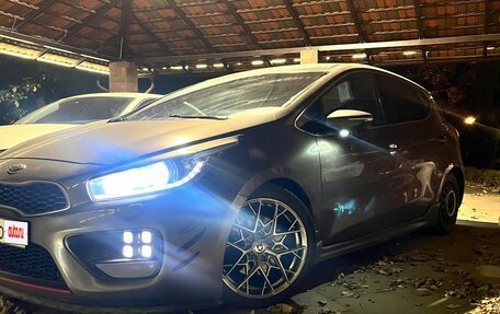 KIA cee'd III, 2013 год, 950 000 рублей, 2 фотография