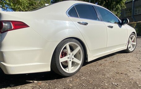 Honda Accord VIII рестайлинг, 2008 год, 1 000 000 рублей, 4 фотография