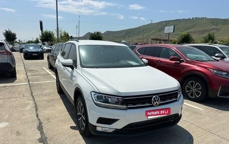 Volkswagen Tiguan II, 2021 год, 2 099 000 рублей, 3 фотография