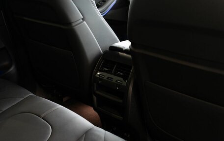 BMW X5, 2024 год, 14 000 000 рублей, 19 фотография