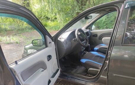 Renault Logan I, 2009 год, 195 000 рублей, 4 фотография