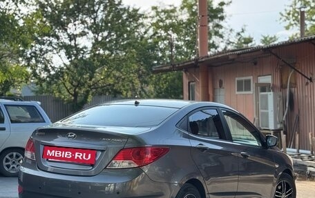 Hyundai Solaris II рестайлинг, 2011 год, 790 000 рублей, 3 фотография
