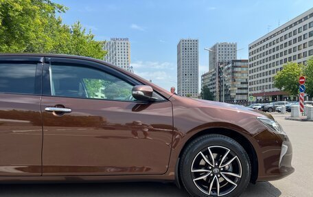 Toyota Camry, 2017 год, 2 350 000 рублей, 16 фотография
