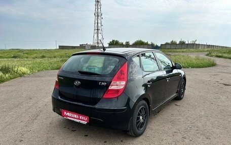 Hyundai i30 I, 2010 год, 650 000 рублей, 5 фотография