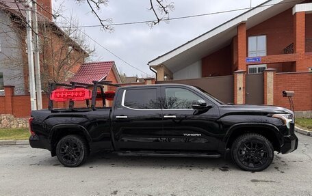 Toyota Tundra, 2022 год, 9 500 000 рублей, 4 фотография