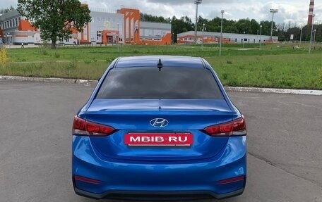 Hyundai Solaris II рестайлинг, 2017 год, 870 000 рублей, 4 фотография