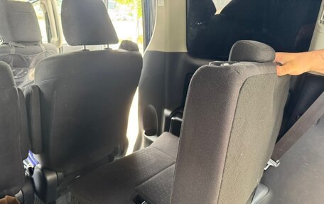 Toyota Voxy III, 2014 год, 1 530 000 рублей, 12 фотография