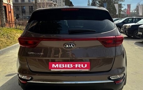 KIA Sportage IV рестайлинг, 2018 год, 1 999 000 рублей, 4 фотография