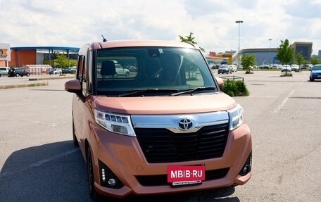 Toyota Roomy I, 2017 год, 950 000 рублей, 2 фотография