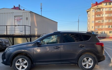Toyota RAV4, 2013 год, 2 000 000 рублей, 3 фотография