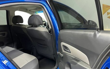 Chevrolet Cruze II, 2009 год, 690 000 рублей, 16 фотография