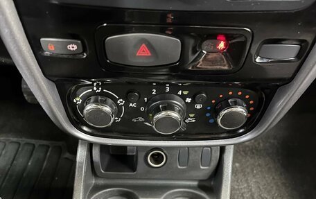 Renault Duster I рестайлинг, 2012 год, 705 000 рублей, 14 фотография