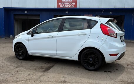 Ford Fiesta, 2018 год, 950 000 рублей, 4 фотография
