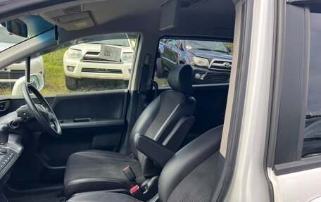 Honda Freed I, 2014 год, 950 000 рублей, 6 фотография