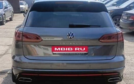Volkswagen Touareg III, 2021 год, 7 569 000 рублей, 2 фотография