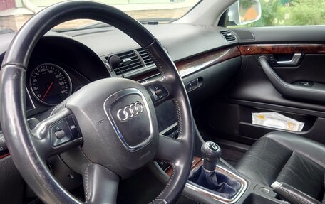 Audi A4, 2001 год, 890 000 рублей, 10 фотография