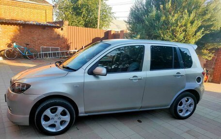 Mazda 2 III, 2004 год, 2 фотография