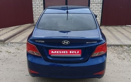 Hyundai Solaris II рестайлинг, 2015 год, 1 050 000 рублей, 4 фотография