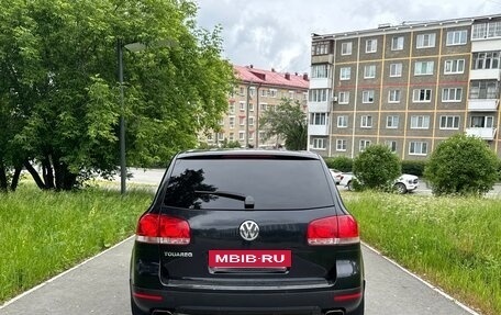 Volkswagen Touareg III, 2004 год, 770 000 рублей, 6 фотография