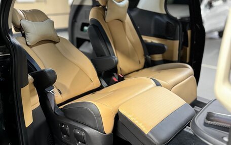 KIA Carnival, 2022 год, 4 100 000 рублей, 7 фотография