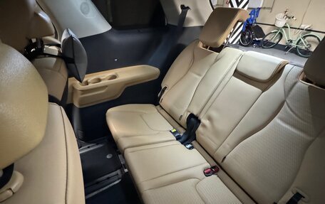 KIA Carnival, 2022 год, 4 100 000 рублей, 13 фотография