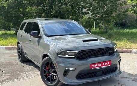 Dodge Durango III, 2021 год, 10 000 000 рублей, 2 фотография