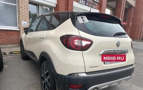 Renault Kaptur I рестайлинг, 2019 год, 1 549 000 рублей, 3 фотография