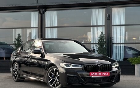 BMW 5 серия, 2021 год, 6 200 000 рублей, 4 фотография