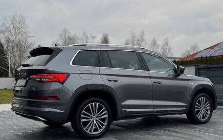 Skoda Kodiaq I, 2022 год, 2 300 000 рублей, 8 фотография