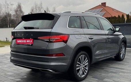 Skoda Kodiaq I, 2022 год, 2 300 000 рублей, 7 фотография