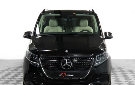 Mercedes-Benz V-Класс, 2024 год, 15 250 000 рублей, 2 фотография