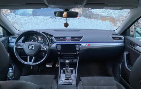 Skoda Superb III рестайлинг, 2015 год, 2 800 000 рублей, 10 фотография