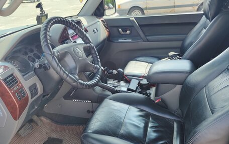 Mitsubishi Pajero III рестайлинг, 2005 год, 1 190 000 рублей, 8 фотография