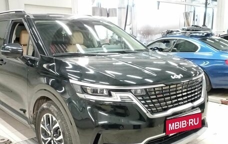 KIA Carnival, 2023 год, 4 499 000 рублей, 2 фотография