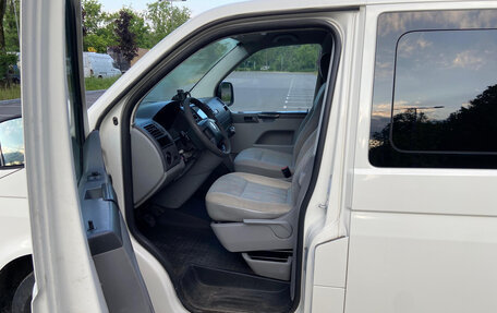 Volkswagen Transporter T5 рестайлинг, 2006 год, 820 000 рублей, 18 фотография