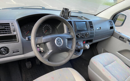 Volkswagen Transporter T5 рестайлинг, 2006 год, 820 000 рублей, 23 фотография