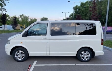 Volkswagen Transporter T5 рестайлинг, 2006 год, 820 000 рублей, 5 фотография