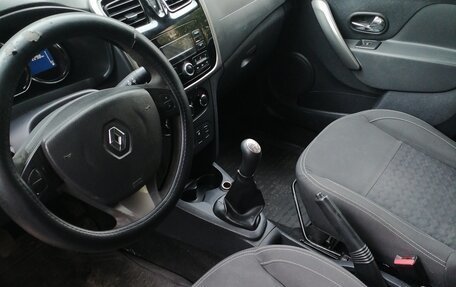 Renault Logan II, 2018 год, 270 000 рублей, 4 фотография