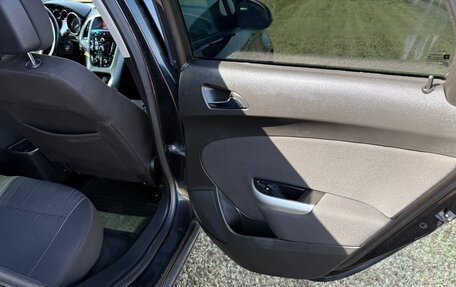 Opel Astra J, 2011 год, 555 000 рублей, 10 фотография