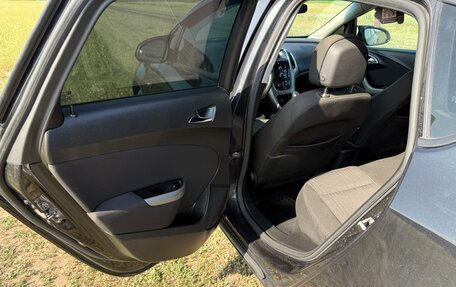 Opel Astra J, 2011 год, 555 000 рублей, 12 фотография