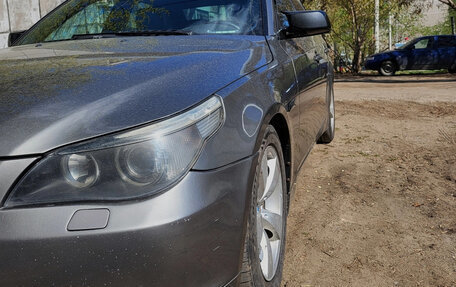 BMW 5 серия, 2004 год, 900 000 рублей, 3 фотография
