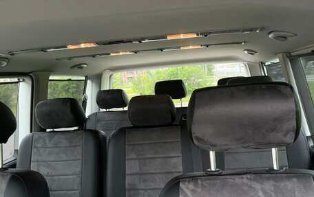 Volkswagen Caravelle T6 рестайлинг, 2019 год, 3 150 000 рублей, 8 фотография