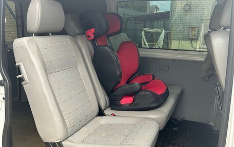 Volkswagen Transporter T5 рестайлинг, 2012 год, 2 200 000 рублей, 10 фотография