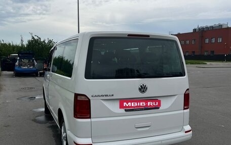 Volkswagen Caravelle T6 рестайлинг, 2019 год, 3 150 000 рублей, 4 фотография