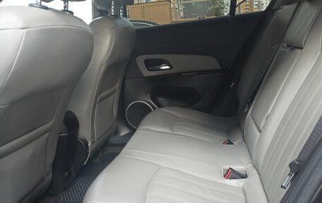 Chevrolet Cruze II, 2013 год, 830 000 рублей, 7 фотография