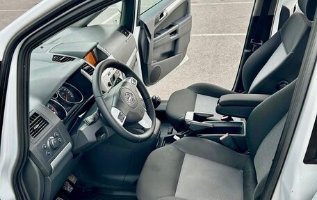 Opel Zafira B, 2013 год, 885 000 рублей, 11 фотография