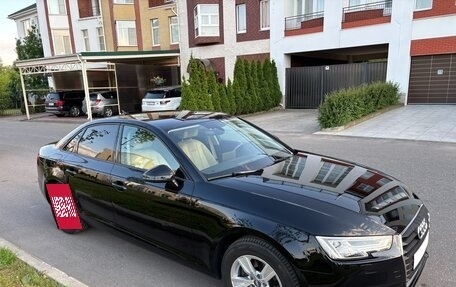 Audi A4, 2017 год, 2 750 000 рублей, 8 фотография