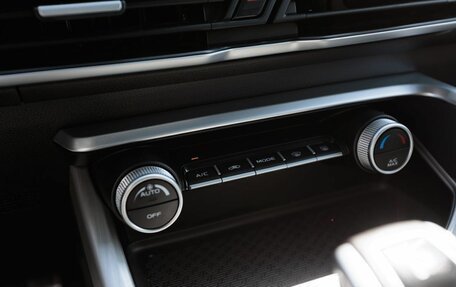 Geely Coolray I, 2021 год, 1 650 000 рублей, 14 фотография