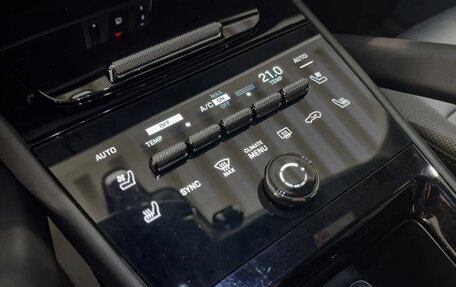 Porsche Cayenne III, 2023 год, 14 900 000 рублей, 16 фотография